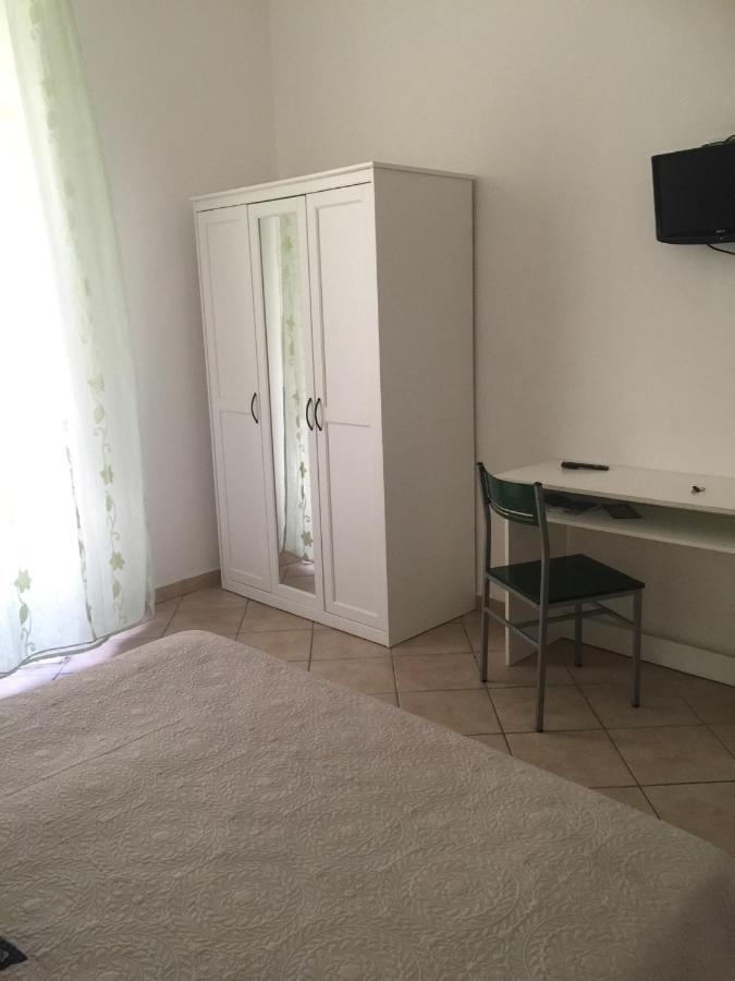 מלון Sole !! Cagliari Centro מראה חיצוני תמונה